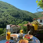 Villa хаджиевата къща