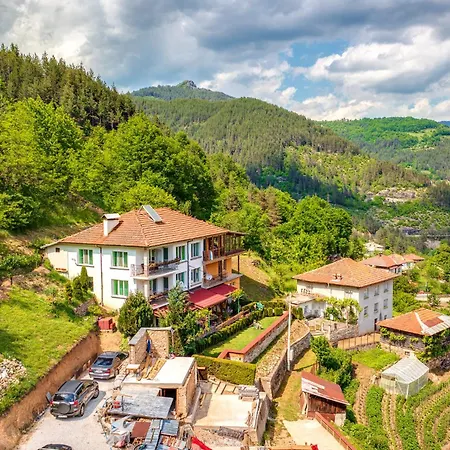 Villa хаджиевата къща Smolyan