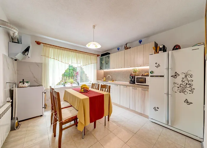 хаджиевата къща Villa *